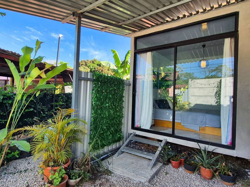 Casa Nomad: Affordable Beachside Living in Samara – Unique 2-bedroom Container home – Walking Distance To The Beach - Gallery image 12