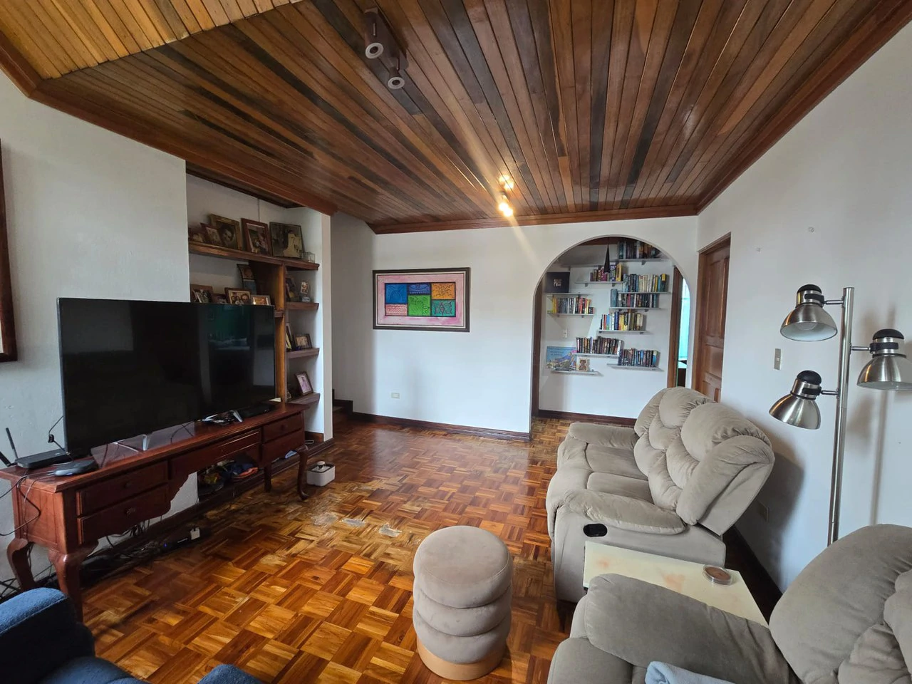 House For Sale in Barva - Gallery image 21