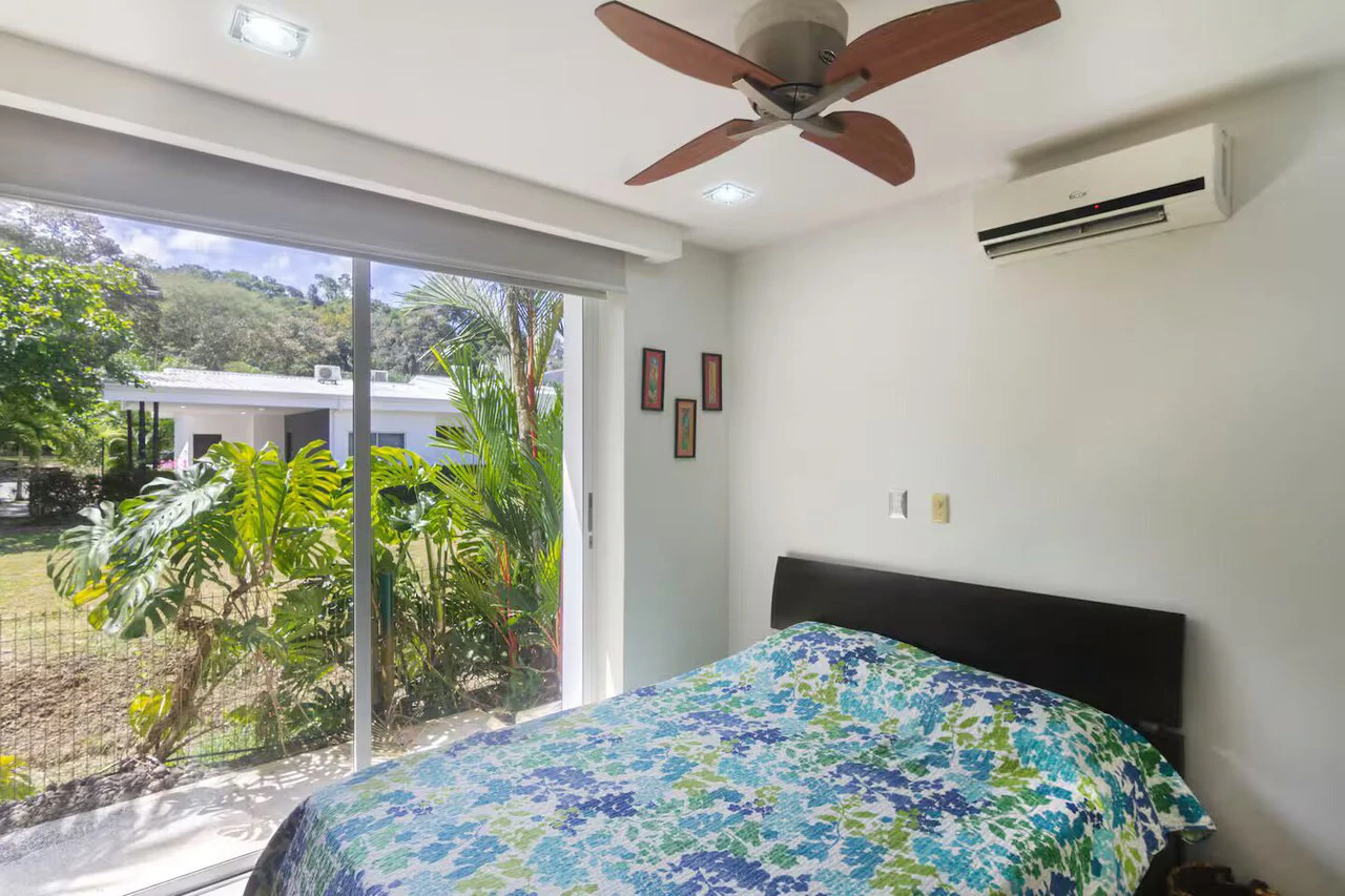 Fantastic Home in Punta Leona: Pool and Solar Panels in a Sought After Neighborhood Close to the Beach! - Gallery image 9