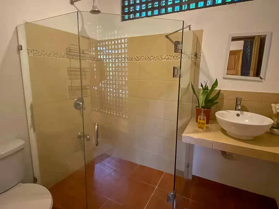 Rancho Paraiso: 3BR Home Plus Apt with Room to Expand - Gallery image 16