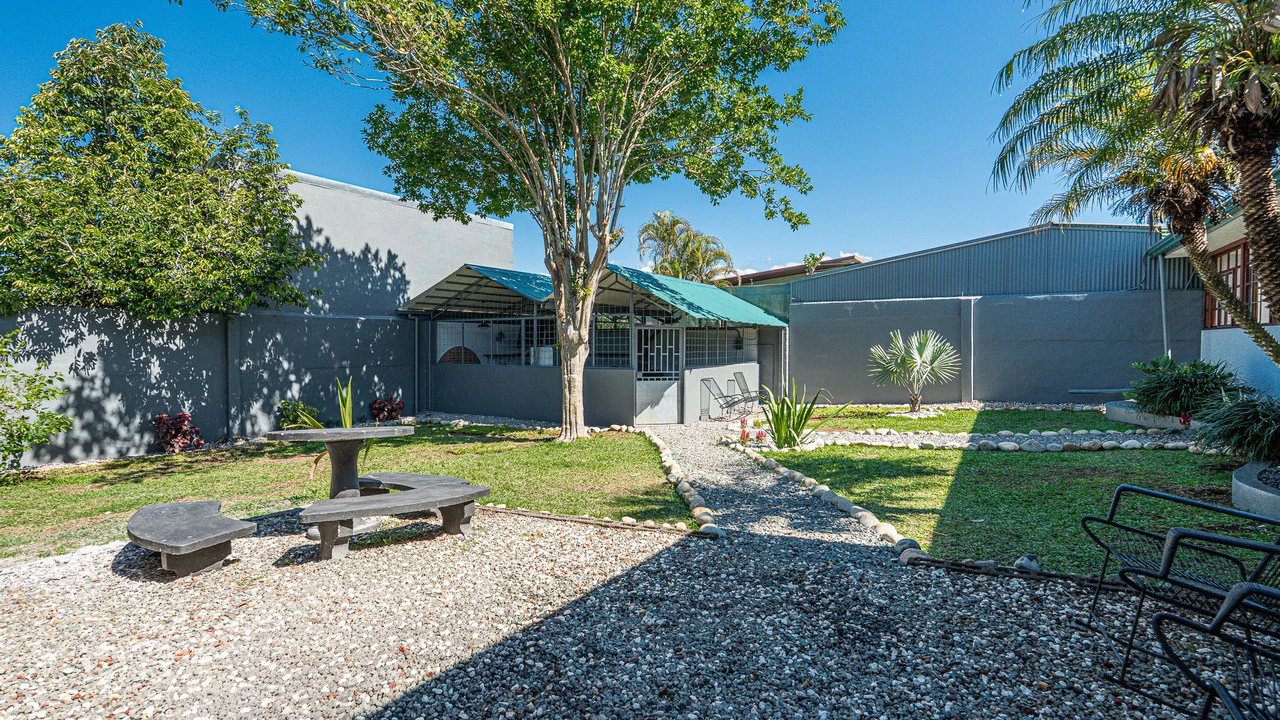 Completely Renovated 5 Bedroom Home in the Heart of San Isidro - Gallery image 69