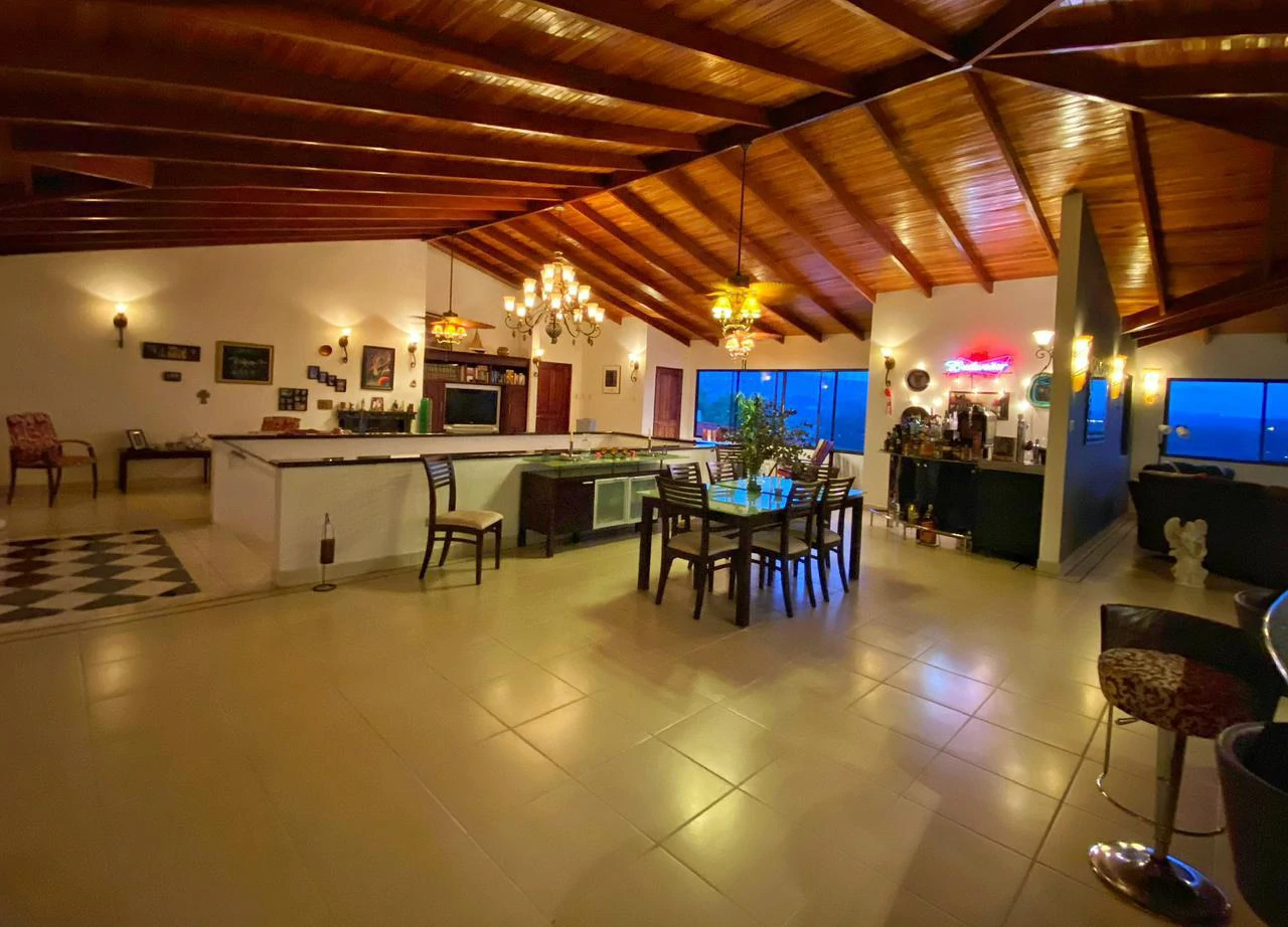Casa Marble...: Spectacular Hillside Estate with Panoramic Central Valley Views - Gallery image 5