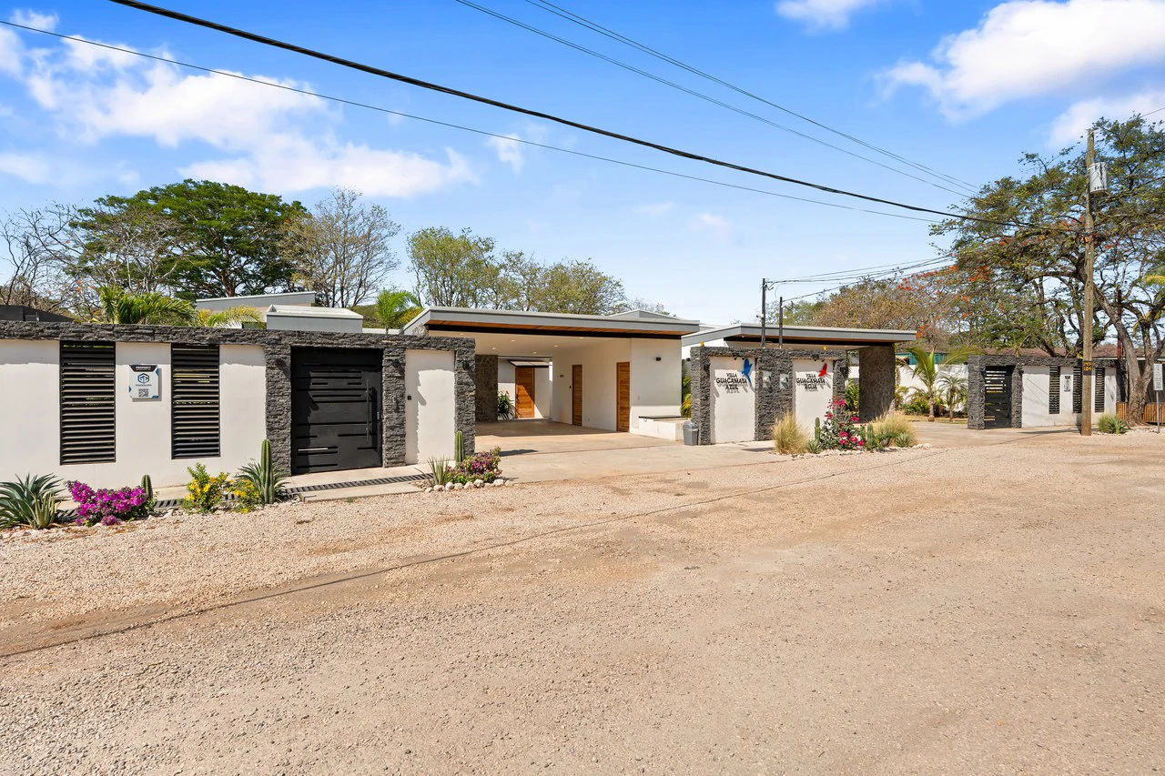 Casa Guacamaya Roja: Luxury Home in Playa Grande - Gallery image 29