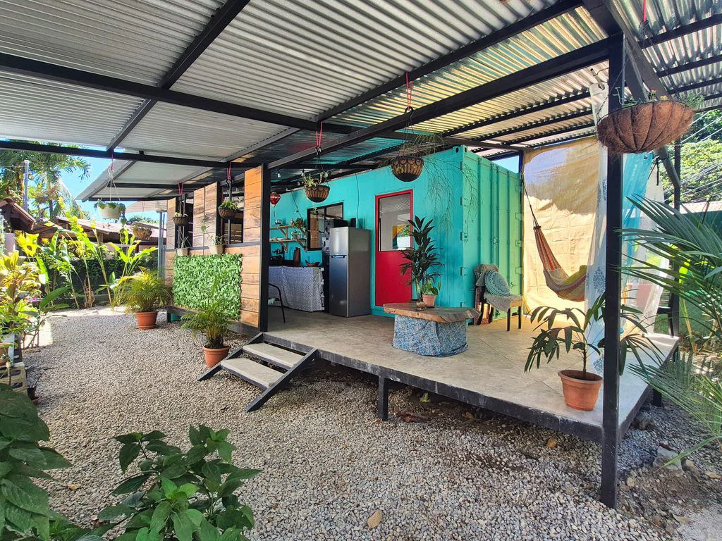Casa Nomad: Affordable Beachside Living in Samara – Unique 2-bedroom Container home – Walking Distance To The Beach