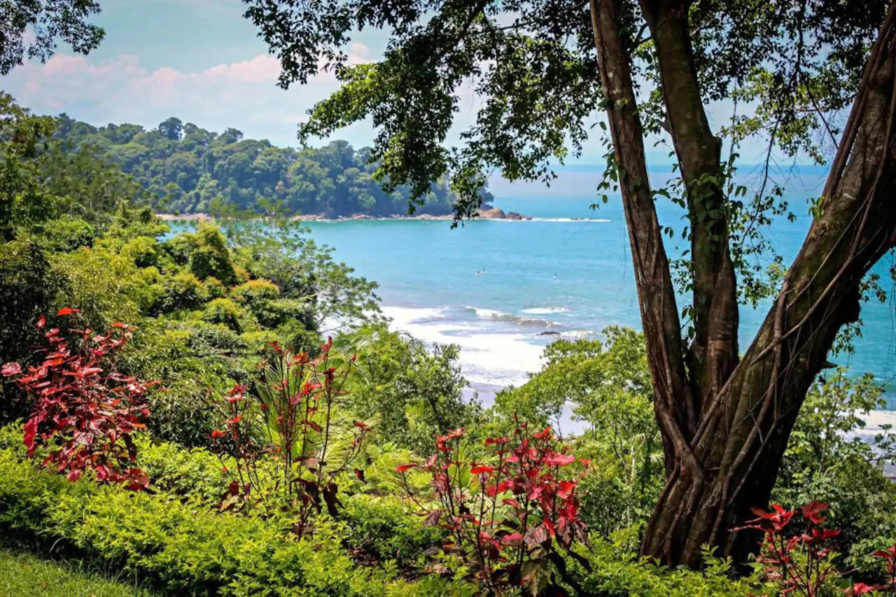 Villas Azul: Direct Beach Front Access in Uvita, 3 Villas, 2 Casitas, Development Land Piñuelas Beach, Uvita, Puntarenas, Costa Rica - Gallery image 11