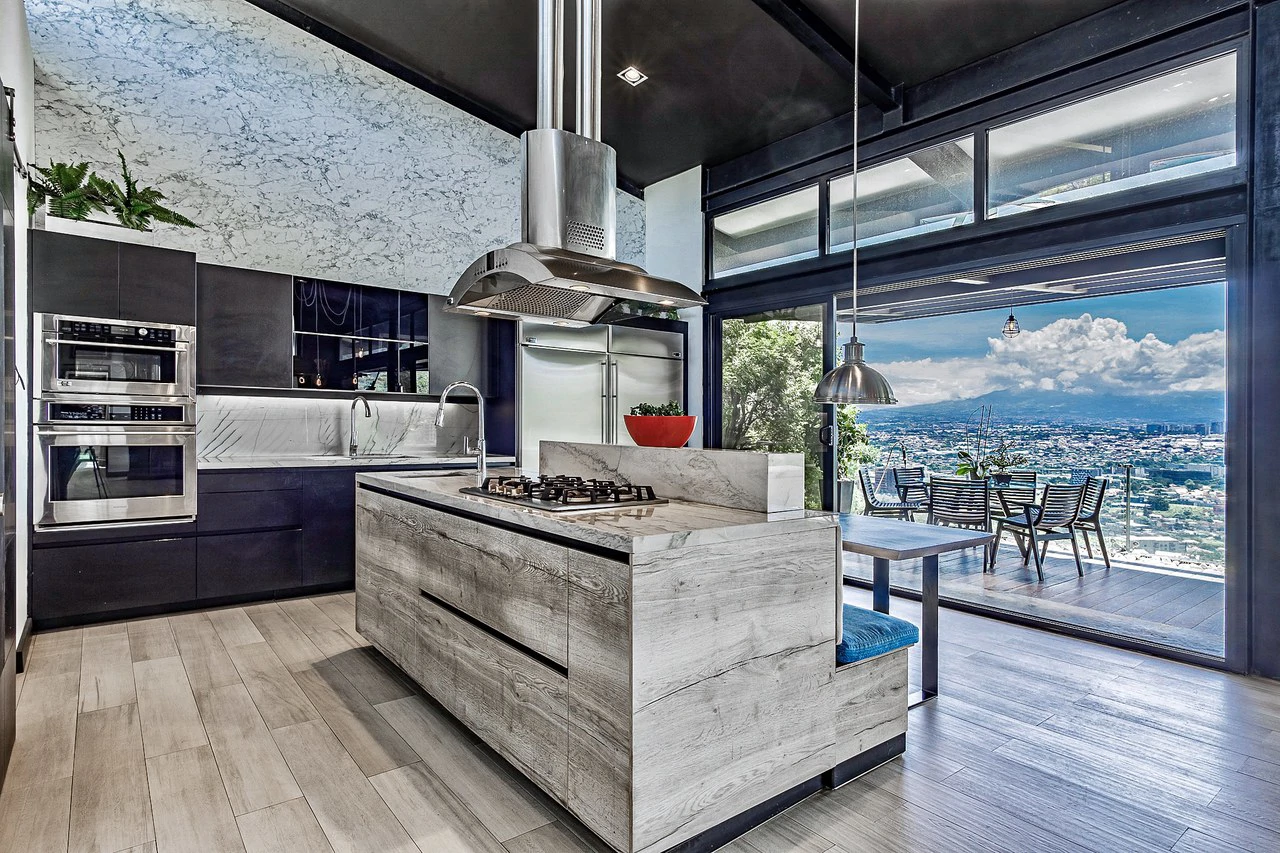The Heights: The Heights - Escazu Luxury