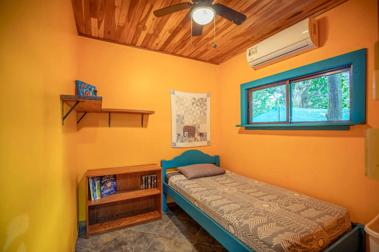 Villa Shanti - Exclusive and Modern Tropical Estate Minutes from Samara Beach: Mountain House For Sale in Playa Samara - Gallery image 15