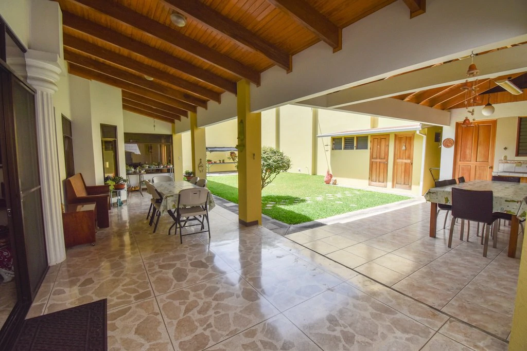 House For Sale in Trejos Montealegre - Gallery image 8