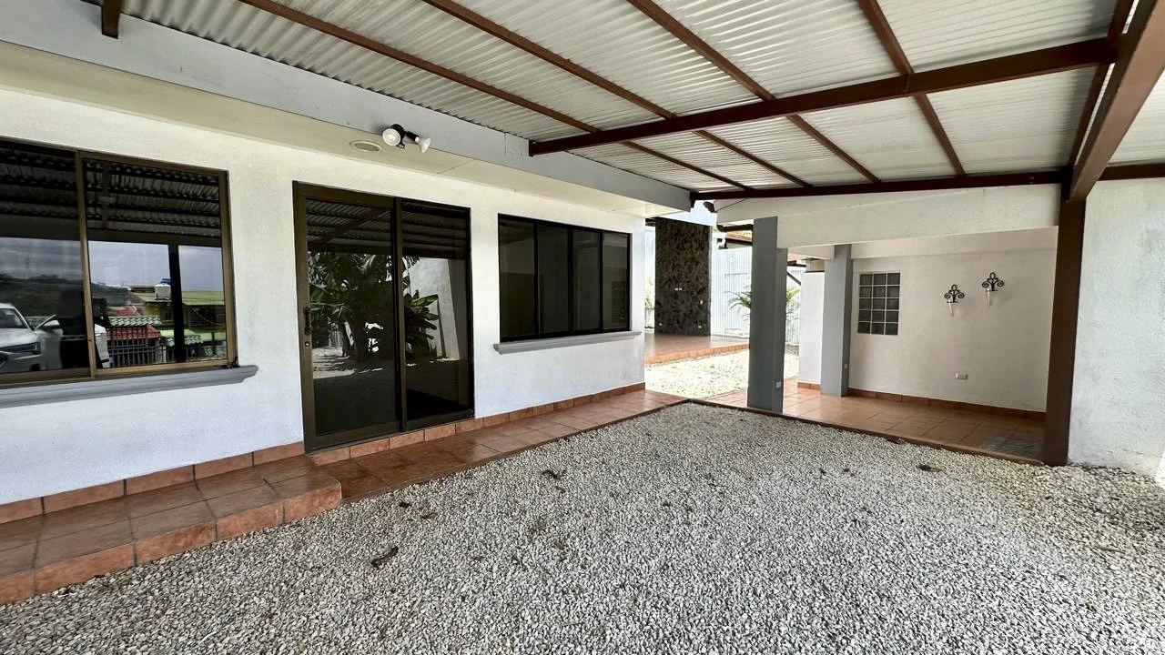 CASA RESIDENCIAL OASIS: Two Properties in El Oasis, Atenas - photo 12