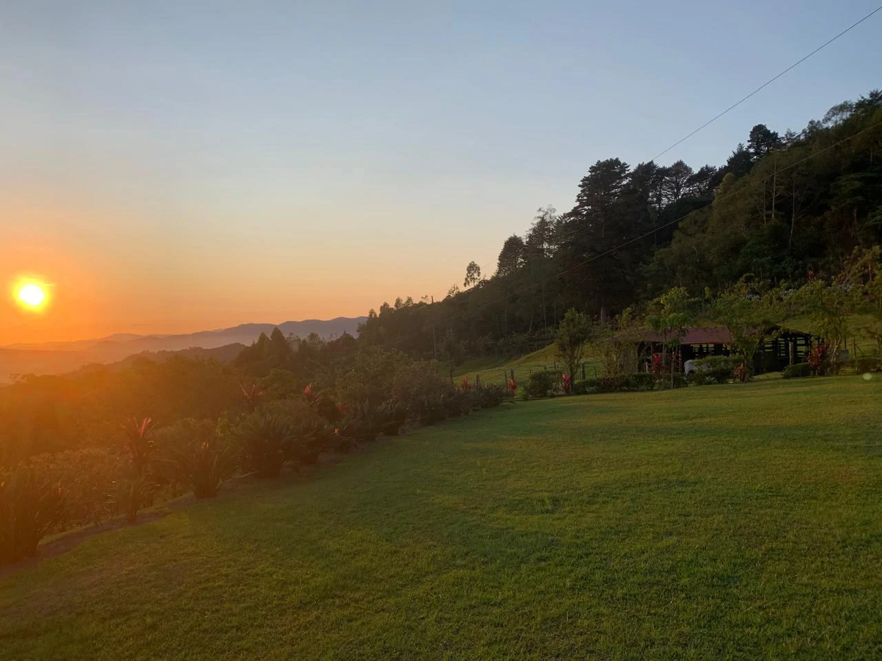 Cartago, gourmet coffee plantation: Charming Coffee Retreat Home with Stunning Views and Gourmet Coffee Plantations - Gallery image 37
