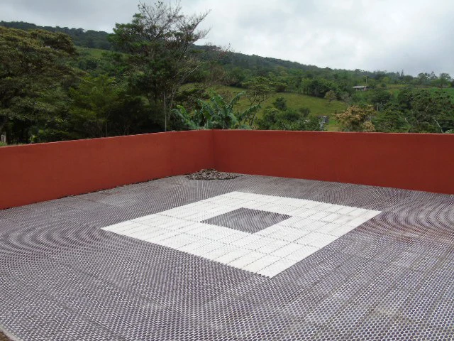 Ideal B & B Property: 3 separate Buildings. Lake & Volcano View. Owner financing available. - Gallery image 12