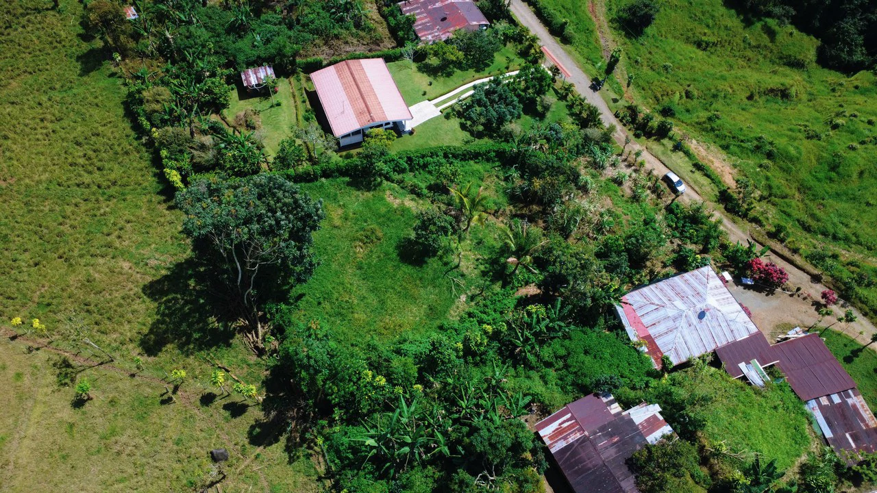 Countryside Home Construction Site For Sale in Centro de Pérez Zeledón - Gallery image 10