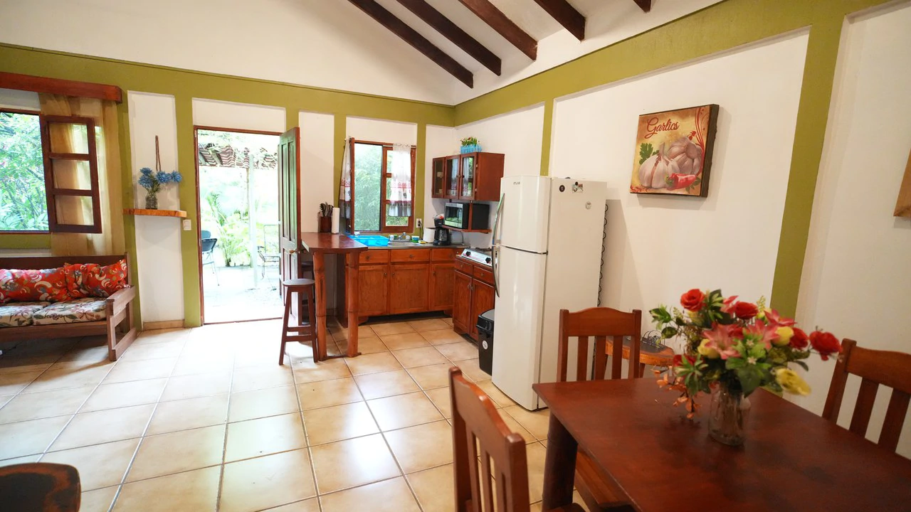 COMPLEJO TURISTICO CON CABINAS: Near the Coast and Mountain Development Parcel For Sale in Barú - Gallery image 2