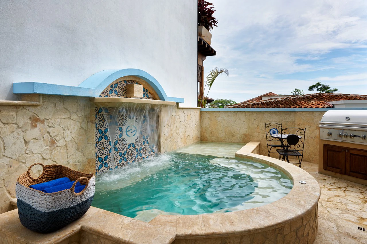 7 Calle La Ronda: Elegant 3-Story Ocean View Hillside Home in Las Catalinas - Gallery image 38