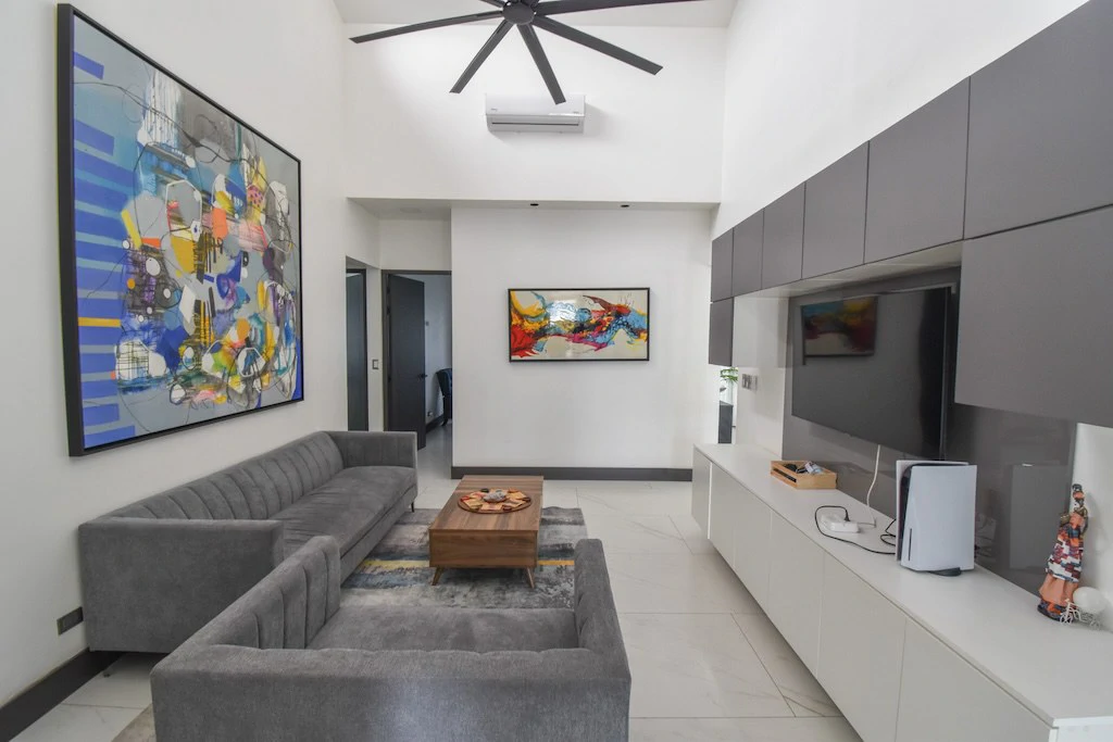 House For Sale in Lindora - Gallery image 13
