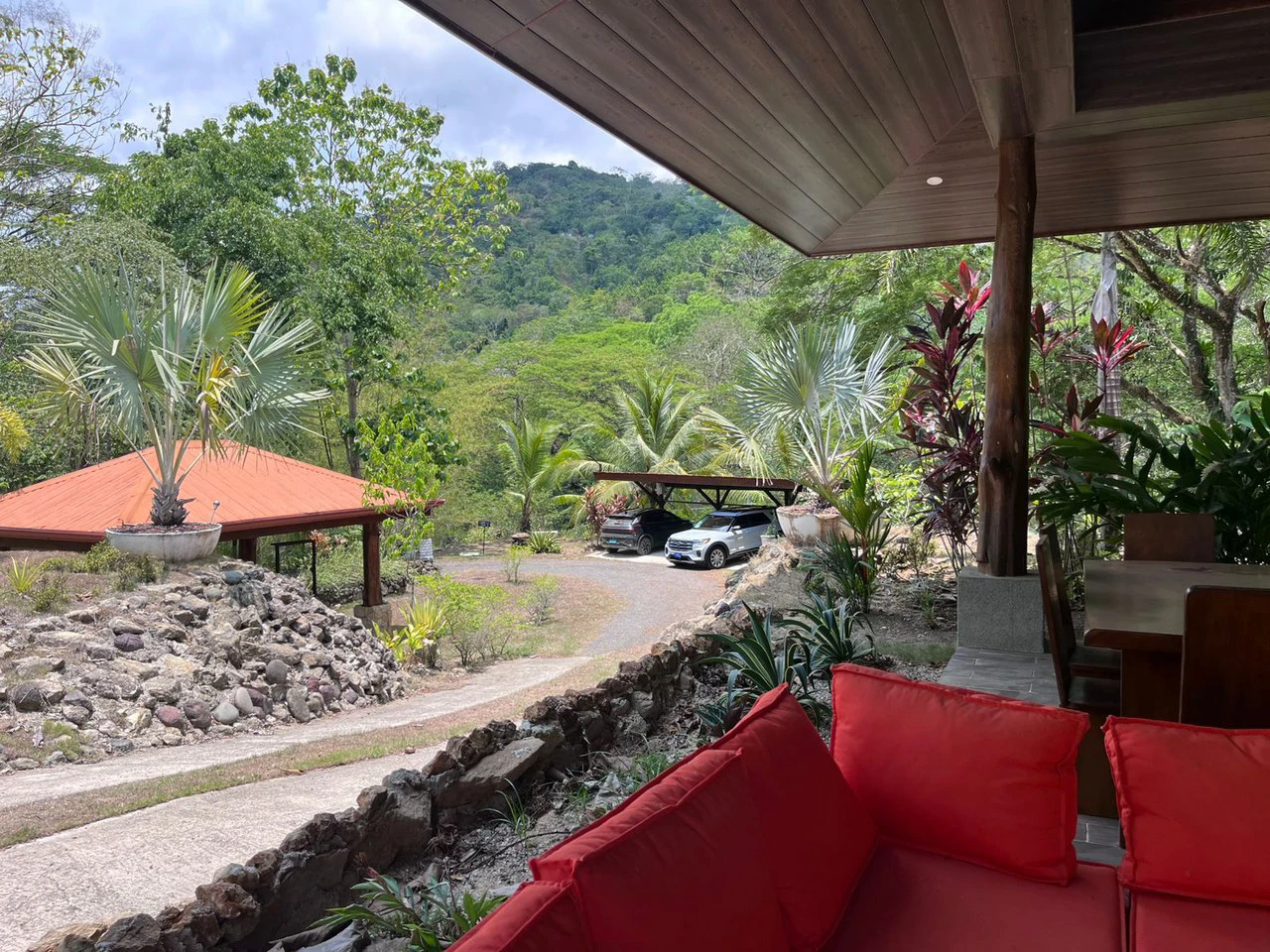 Exclusivity and Nature near the beach. Costa Rica: Large home on a large property near the beach - Gallery image 18
