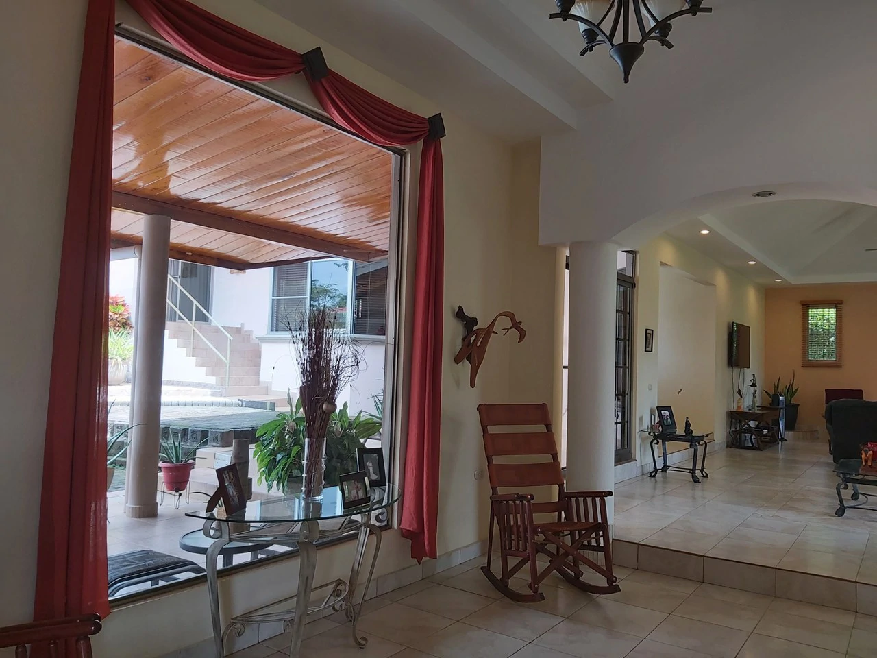 Countryside and Near the Coast House For Sale in Higuito - Gallery image 21