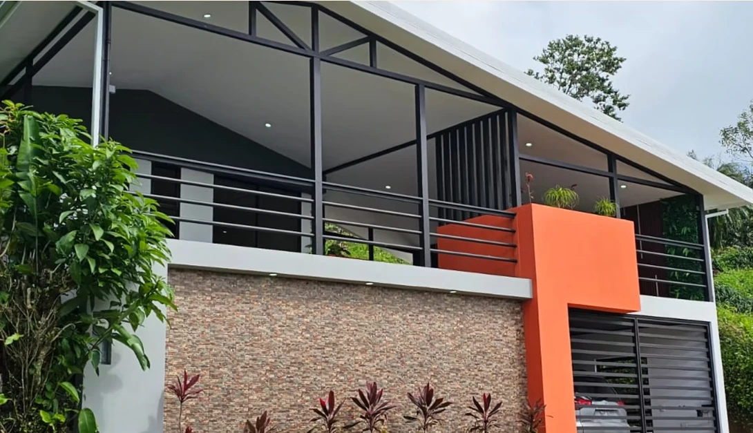 VILLA  AMANDA: Urban Style Home in Rural Setting - Gallery image 39
