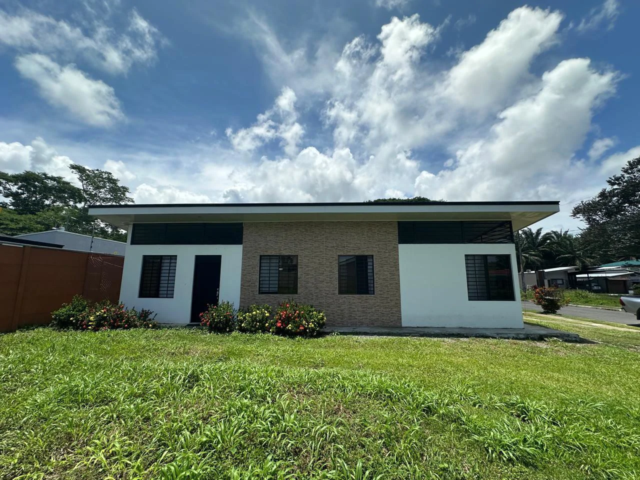 SE VENDE APARTAMENTOS UBICADOS EN QUEPOS, PUNTARENAS: Mountain Apartment For Sale in Quepos - Gallery image 7