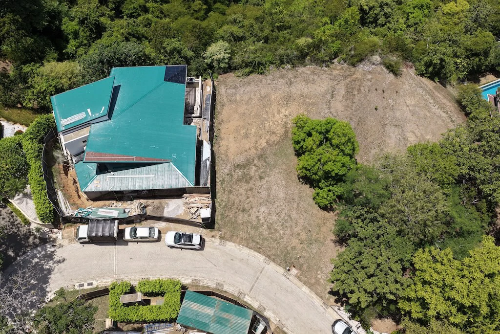 Lot #71: 2,250m2 San Pedro. Las Ventanas Community - photo 4