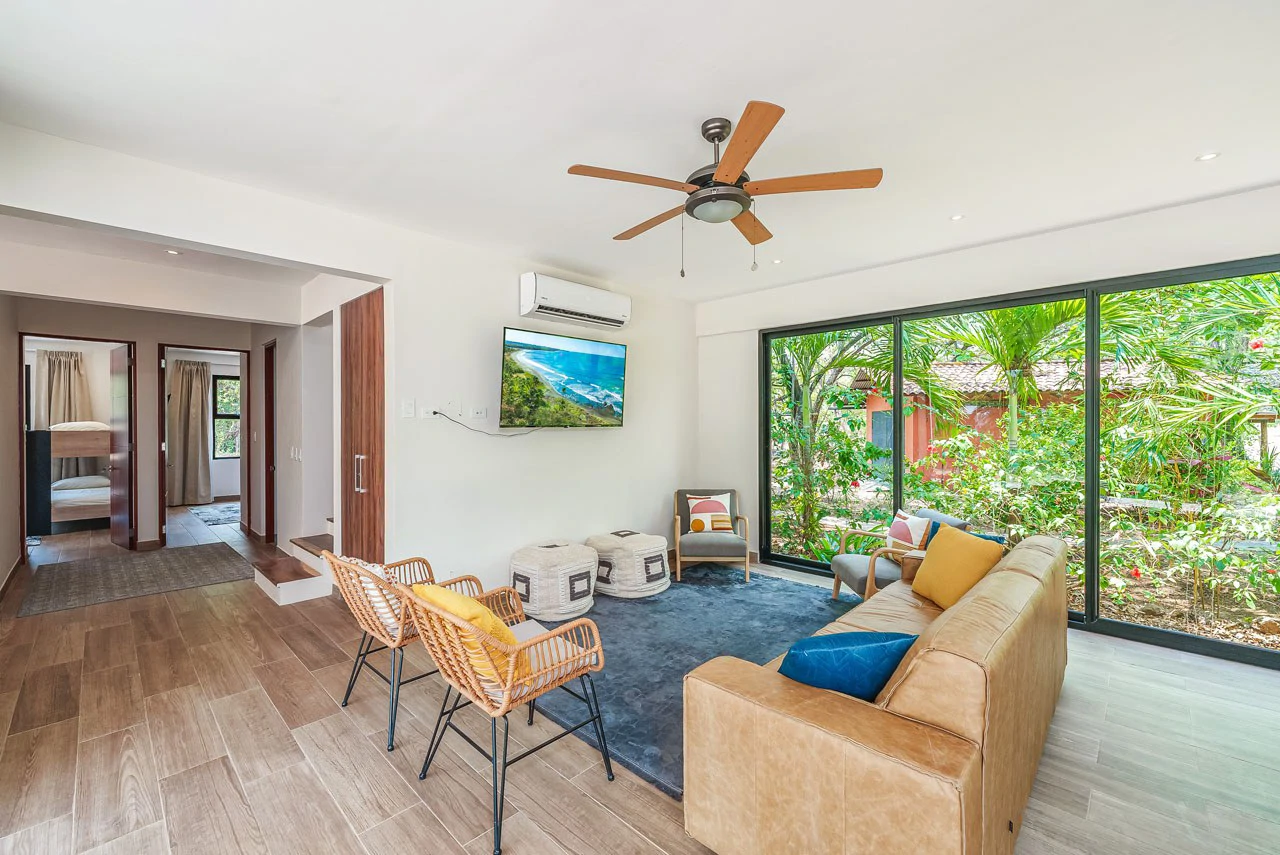 Casa Chante - New 3BR Home 1Block to the Ocean: Countryside House For Sale in Playa Junquillal - Gallery image 12