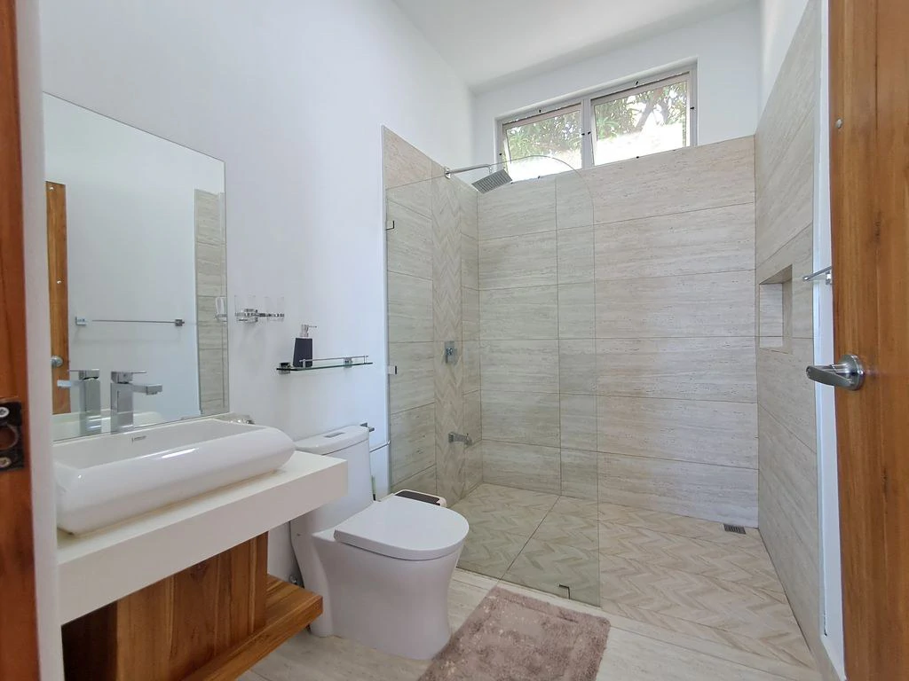 Casa Kairos: Brand-New 700 m² Home with 4 Bedrooms, Stunning Ocean View, and Infinity Pool – 15 Minutes from Sámara - Gallery image 20