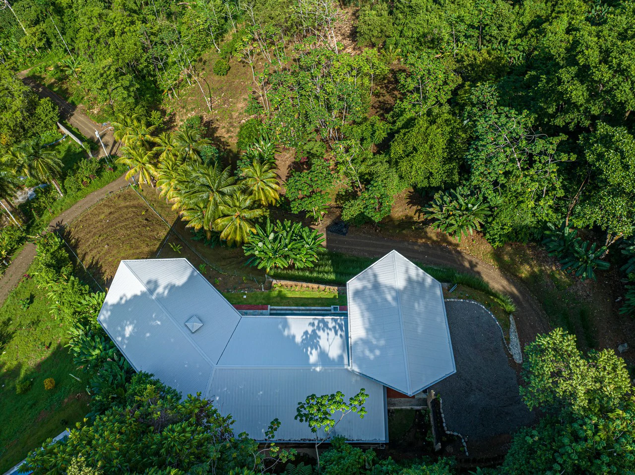 Beautiful Ocean View Casa Espiritu de la Jungla in Ojochal. Excepting Bitcoin!: Mountain House For Sale in Ojochal - Gallery image 42