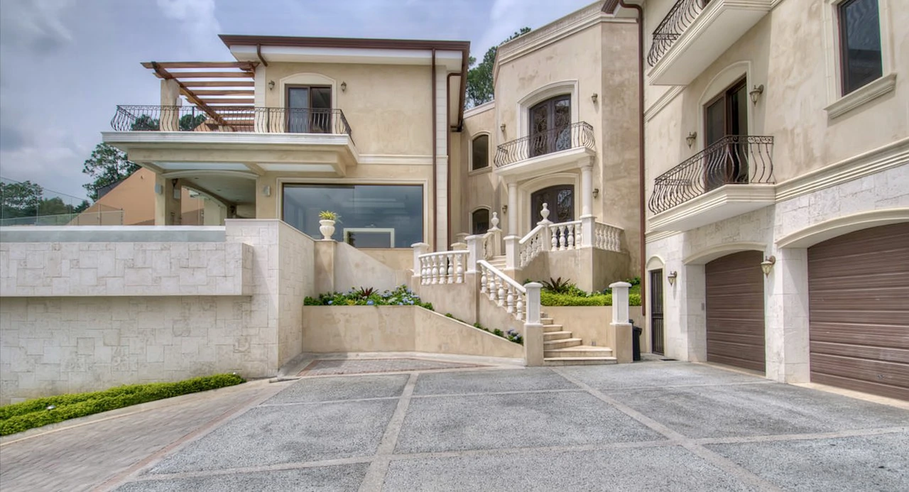 Casa Mirador: House For Sale in San Rafael - Gallery image 5