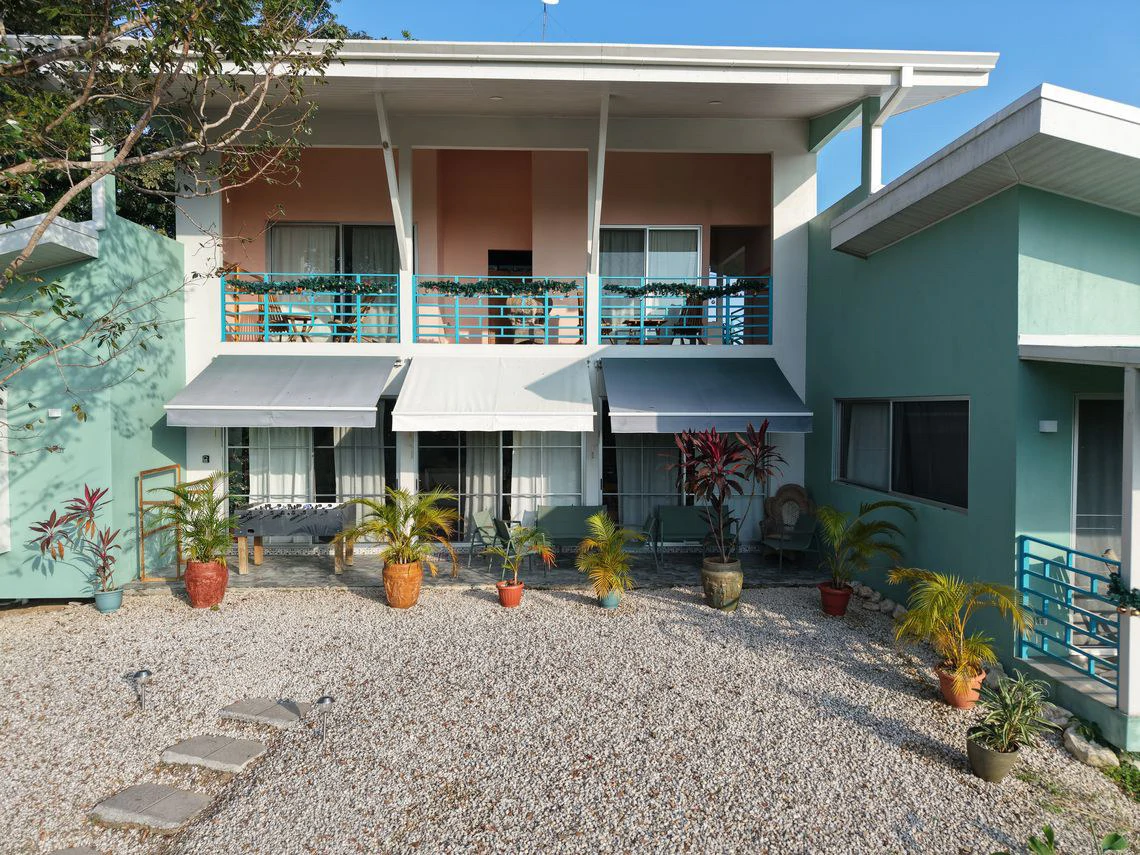 Casa Nube & Casa Cielo: Elegant Boutique Hilltop Estate With Two Homes, Saltwater Pool - ideal for families & rentals - minutes from Samara Beach - Gallery image 7