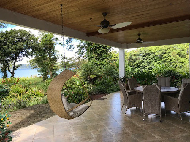 Villa Corazon: Unique LAKE FRONT property, 2 Villas and Tiny house on 5 acres with lake access. - Gallery image 40