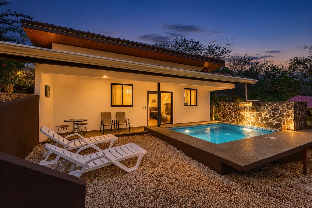Villa Los Monos: High-Income 9-Unit Rental Property Near Playa Grande - Gallery image 5