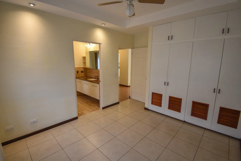 House For Sale in Pozos - Gallery image 16