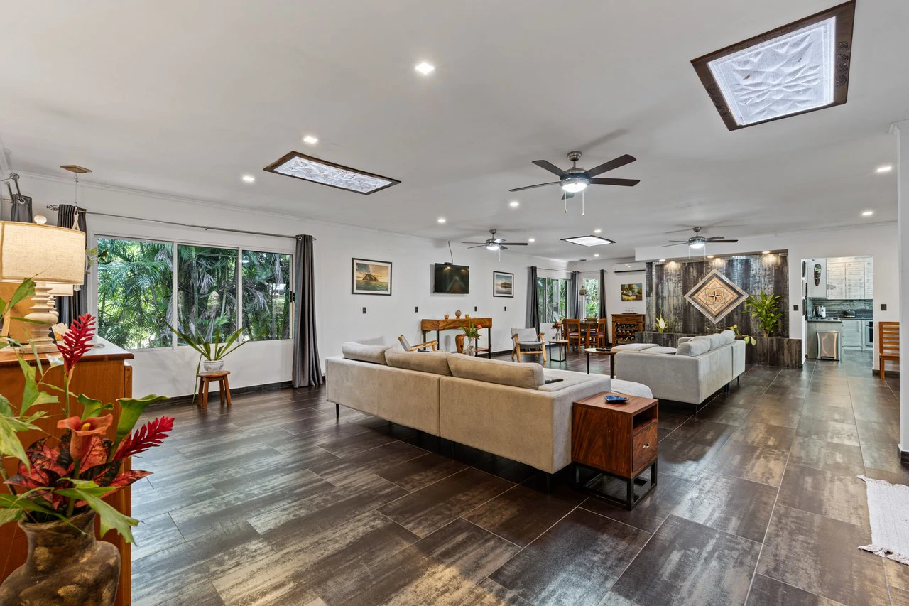 Casa de Palmas: Beautiful gated community just 5 min. to the beach! - Gallery image 2