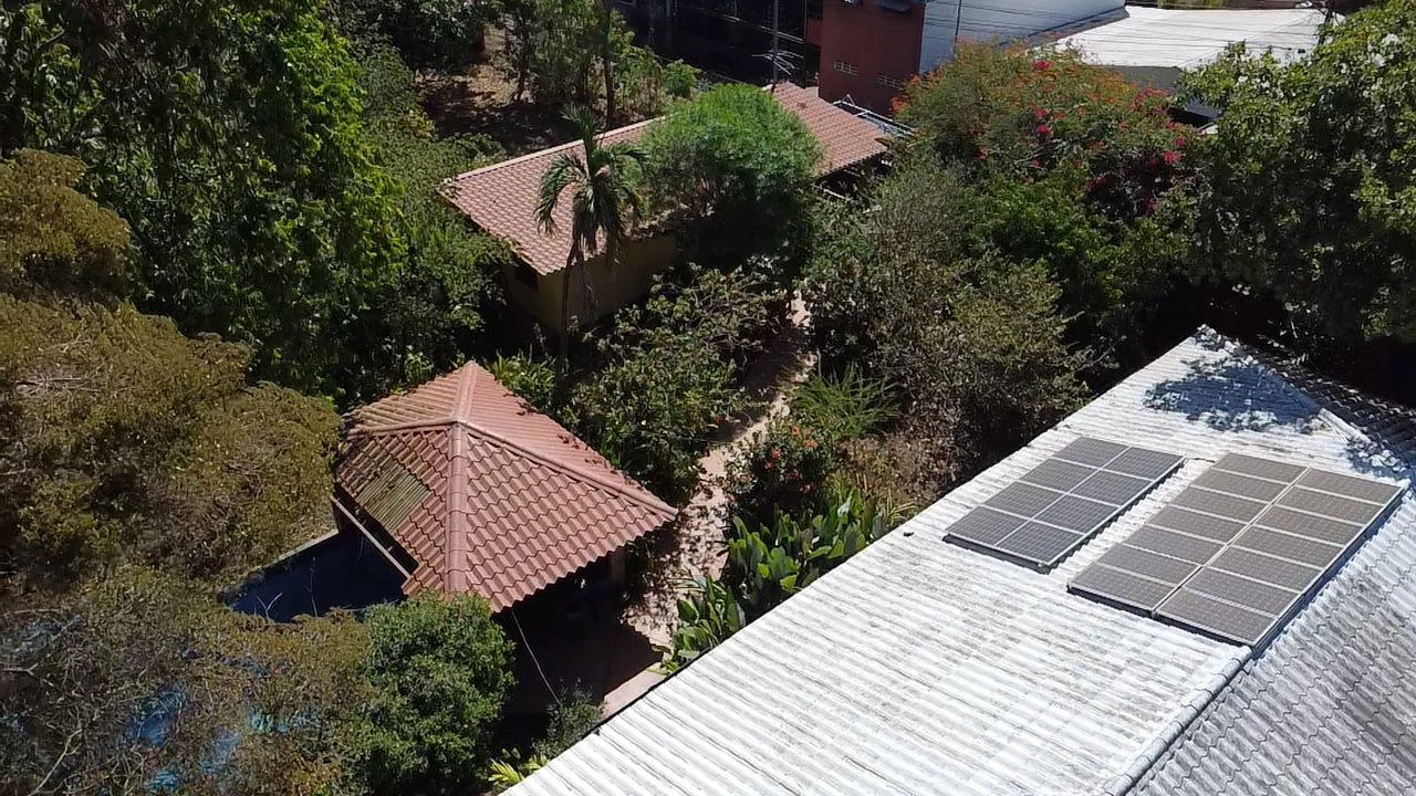 Private Home with Apartment, Pool, and Tropical Garden for Sale in Playas del Coco - Gallery image 9