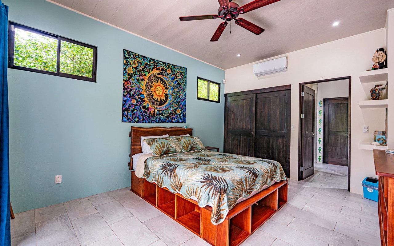 Riverfront Baru Estate Luxury Oasis Walkable to Playa Dominical - Gallery image 26