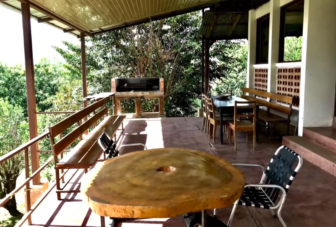 Tourism or Development?: Beautiful 56 ha with riverfront access - Gallery image 7