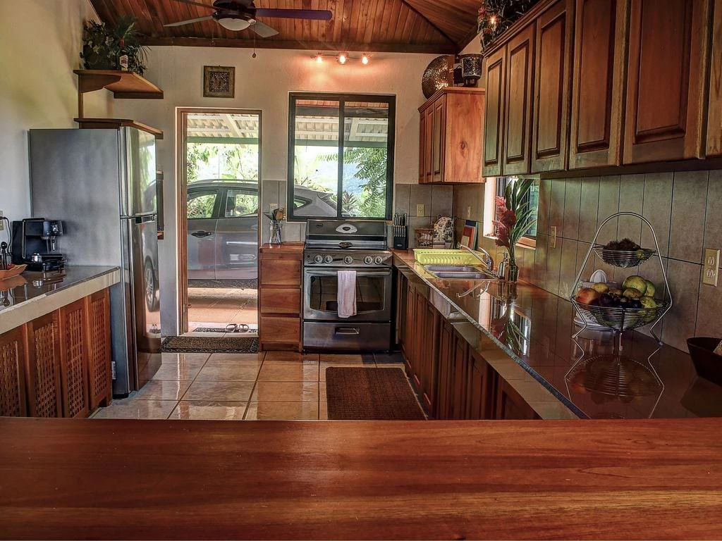 2.7 ACRES – 3 Bedroom Home With Great Mountain View, 2 Pools With Waterslide, 2 Wheel Drive Access!!! - Gallery image 9