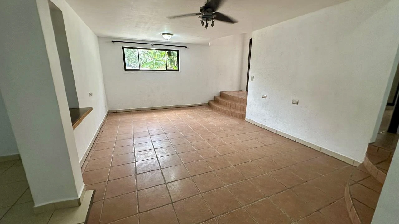 CASA RESIDENCIAL OASIS: Two Properties in El Oasis, Atenas - photo 4