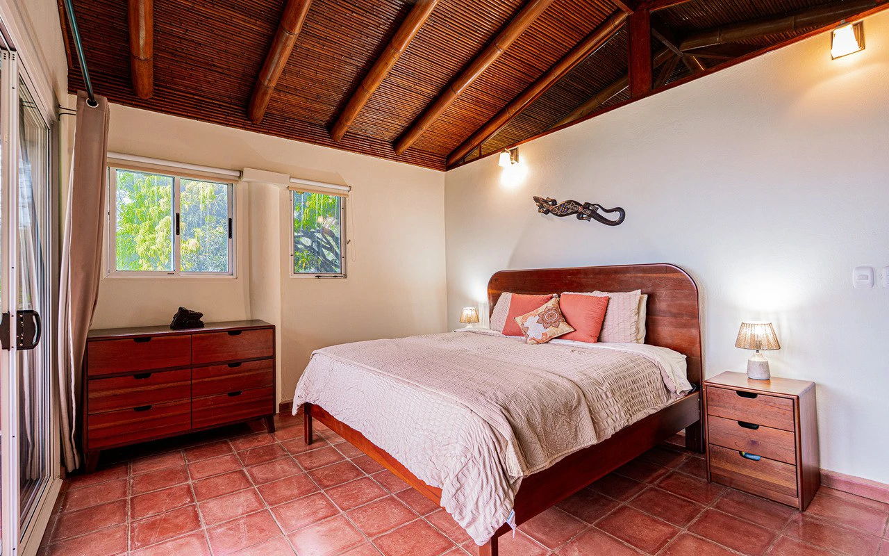 Whale's Tail Ocean View Estate with Extra Lot in Between Uvita and Dominical - Gallery image 27