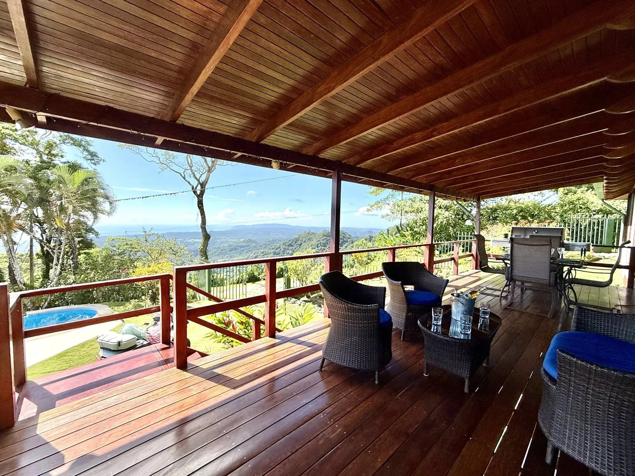 CASA DE LAPAS - OCEAN VIEW: Could you live at the Top of a Mountain in Costa Rica?  Because.... now you can!  Billion dollar views for only $1 Million USD. - Gallery image 14