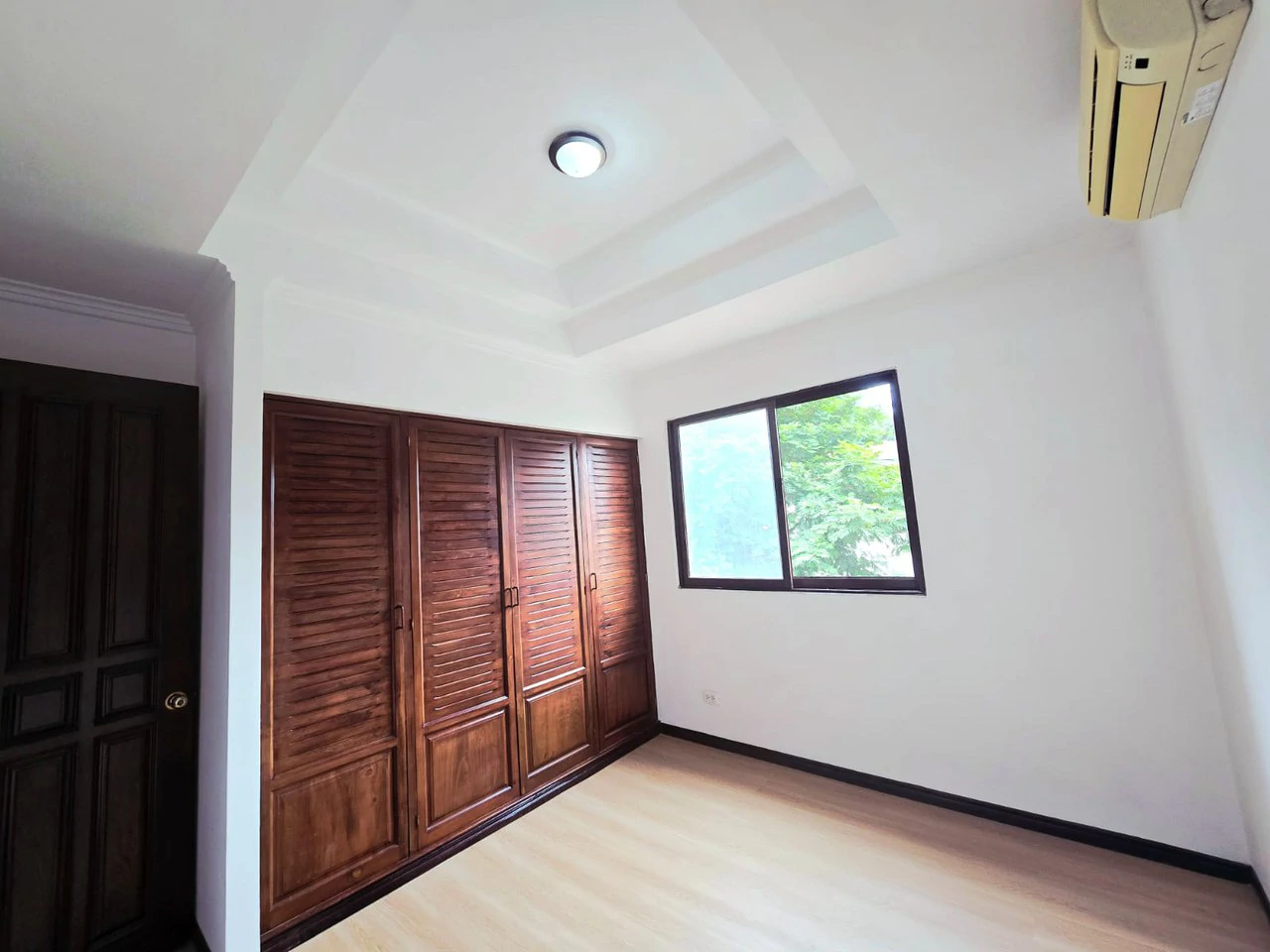 BARGAIN House for sale en gated community Ciudad Colon Costa Rica - Gallery image 15