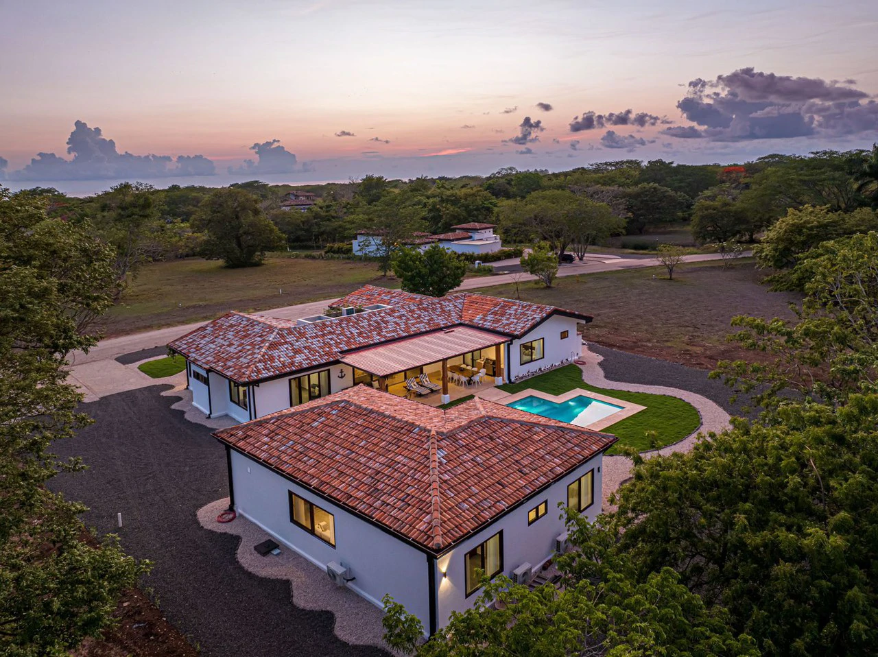 Near the Coast House For Sale in Hacienda Pinilla - Gallery image 26