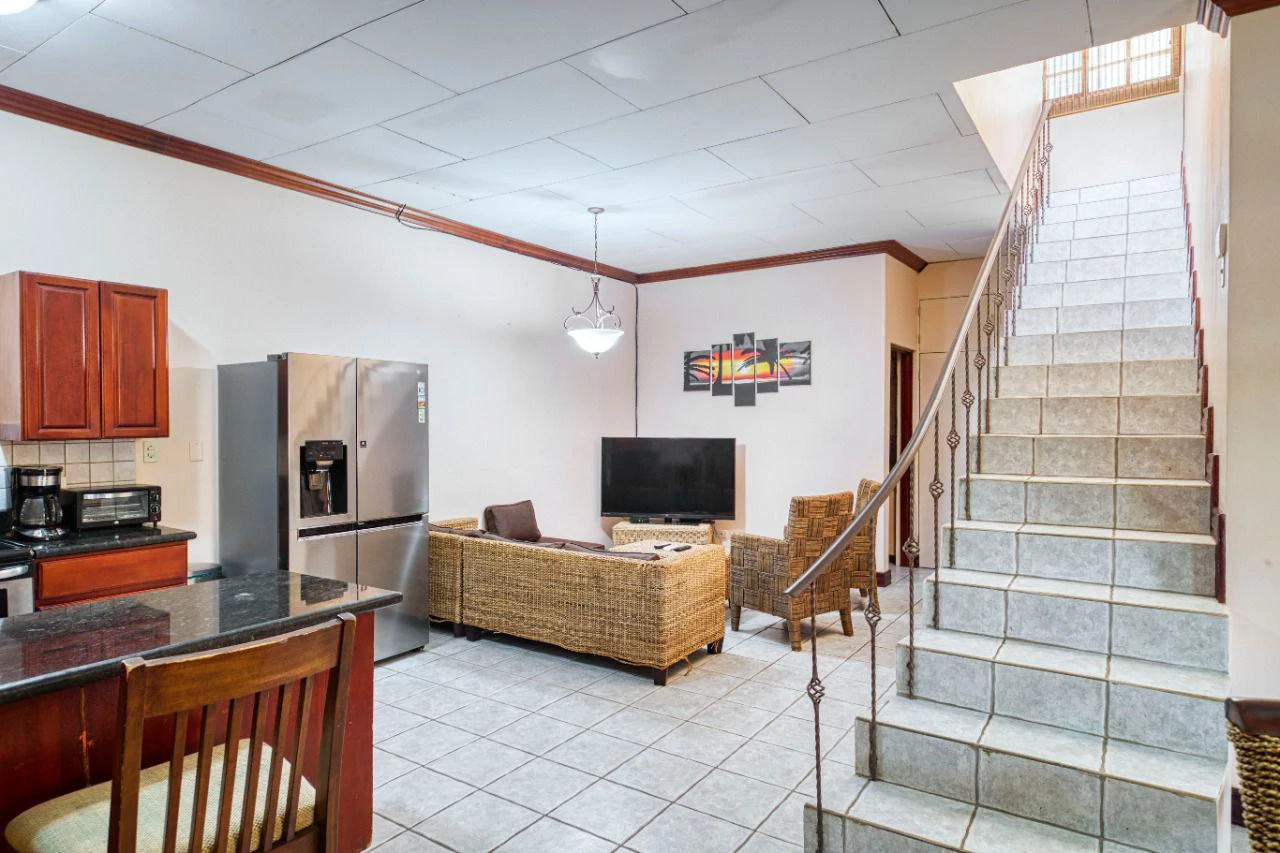 Price Reduced! Income-Generating Property in Costa Rica – Turnkey & Active Rental Business - Gallery image 14
