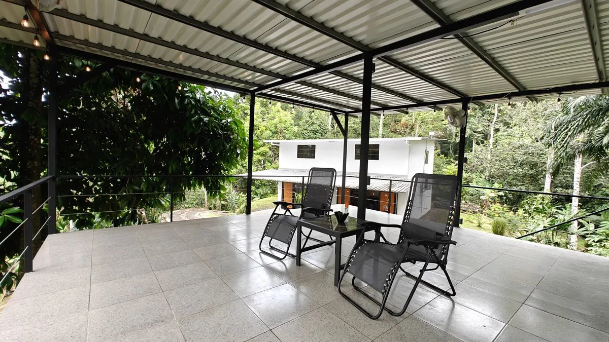 ID 925: Elevated Jungle Property with Two Residences, Open Air Living Space, and Mountain Views - Gallery image 12