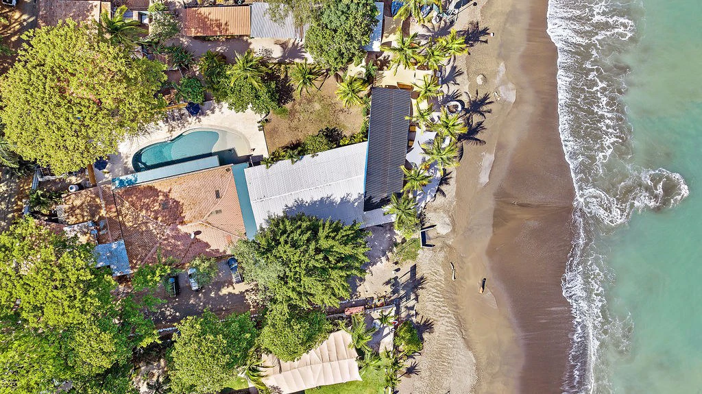 Beachfront Restaurant: Titled Beachfront Land Included in Sale!  Great Business Opportunity! - Gallery image 25