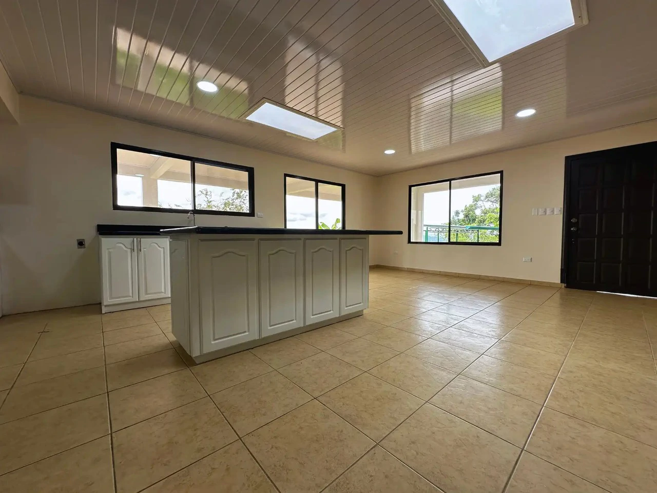 Large house with views for sale in the Sarchí area - Gallery image 6