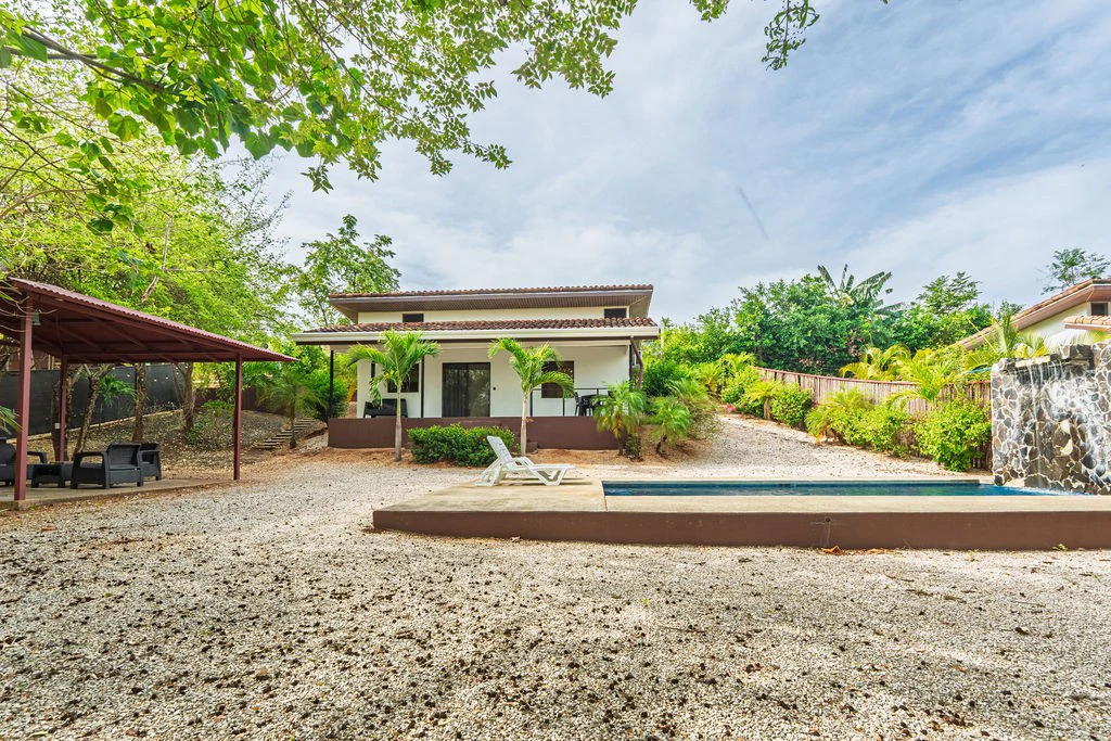 Villa Los Monos: High-Income 9-Unit Rental Property Near Playa Grande - Gallery image 81