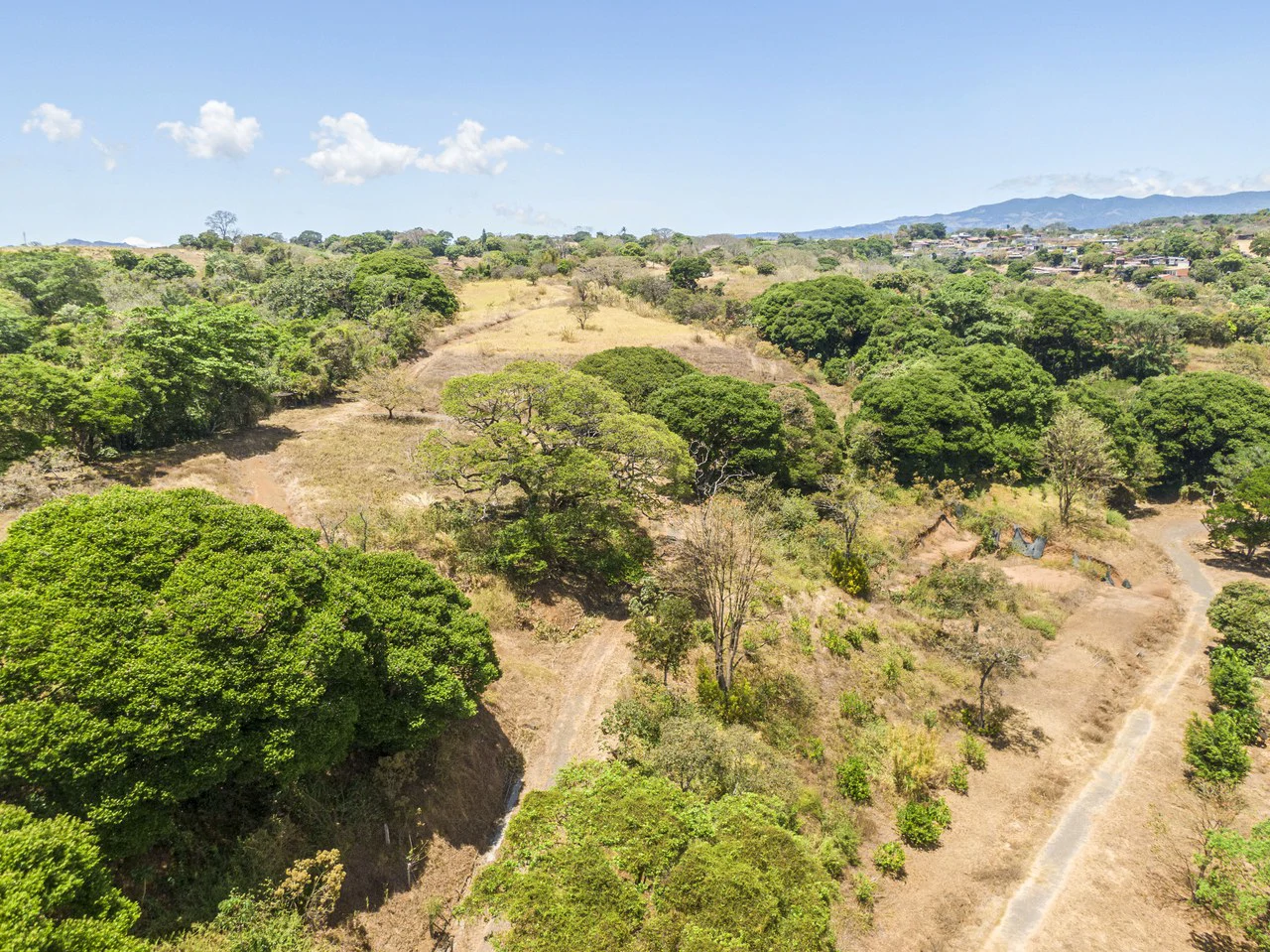 Land for development 10 hectares - Gallery image 9