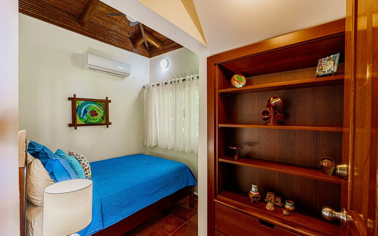 Whale's Tail Ocean View Estate with Extra Lot in Between Uvita and Dominical - Gallery image 54