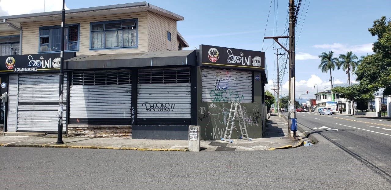 Excellent commercial corner property in San Jose Aranjuez - Gallery image 2